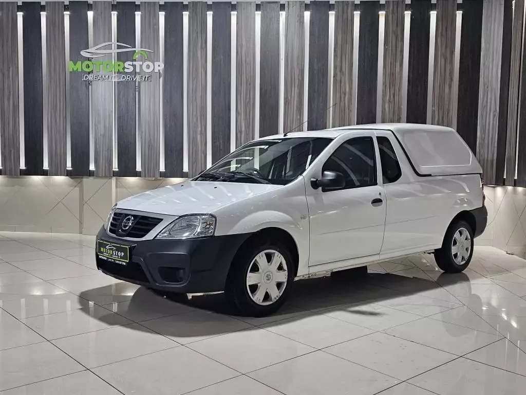 Nissan Np 200 1.6i Safety Pack PU SC Aircon