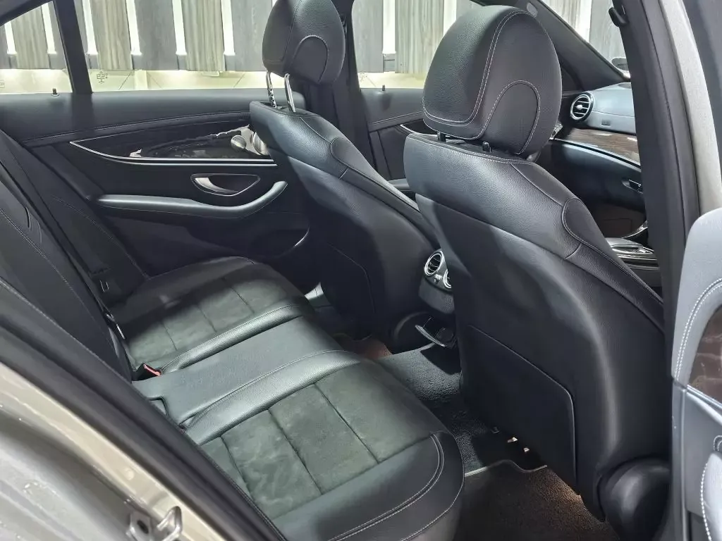 Mercedes Benz E220D Amg Line