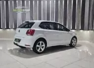 Volkswagen Polo Vivo 1.6 Highline 5Dr