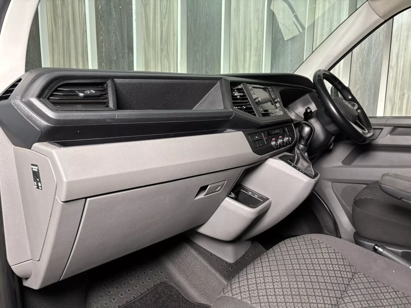 Volkswagen Kombi 2.0 TDI Auto (103kW) Trendline