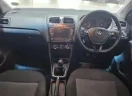 Volkswagen Polo Vivo 1.6 Highline 5Dr